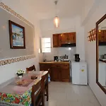 شقة فندقية أورفاس Kamári