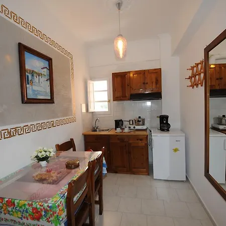 Hotel apartamentowy Orfeas Kamári