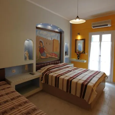 Aparthotel Orfeas 3*